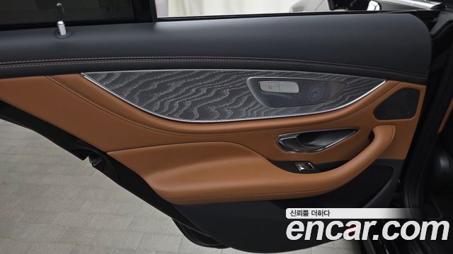 Mercedes-Benz AMG GT 2023 — photo 15