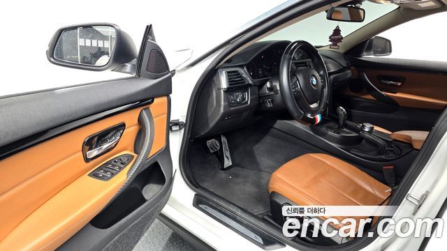 BMW 4-Series 2018 — photo 13