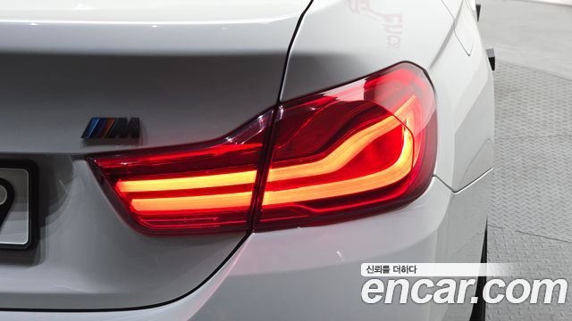 BMW 4-Series 2018 — photo 9