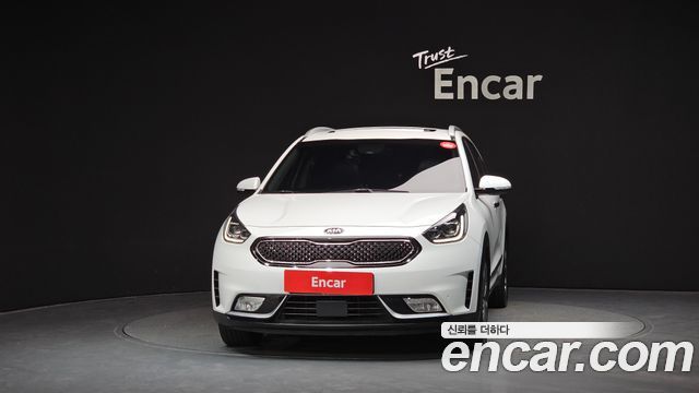 Kia Niro 2018 — photo 3