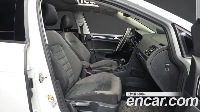 Volkswagen Golf 2016 — photo 11