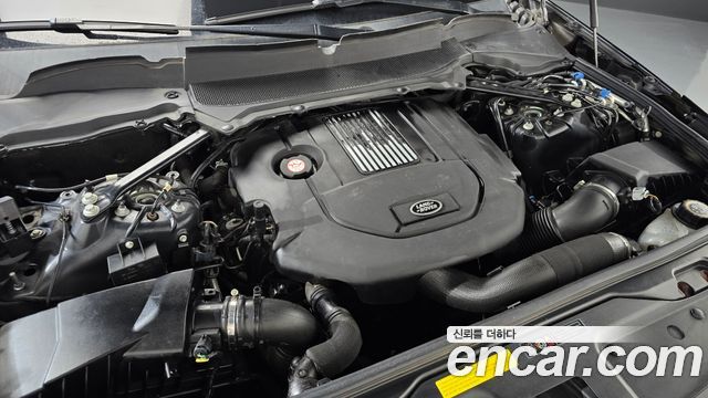 Land Rover Discovery 2020 — photo 6