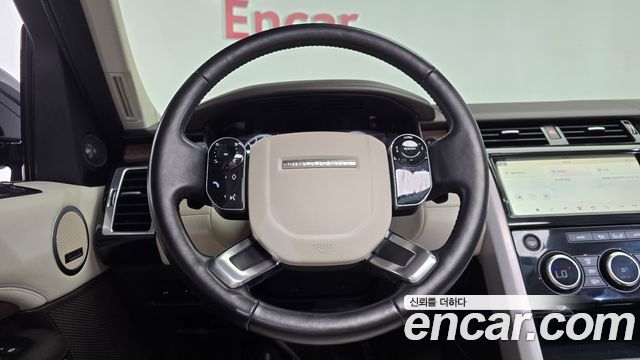 Land Rover Discovery 2020 — photo 20