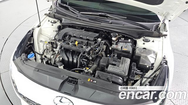Hyundai AVANTE 2023 — photo 6