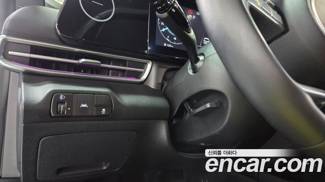 Hyundai AVANTE 2023 — photo 22