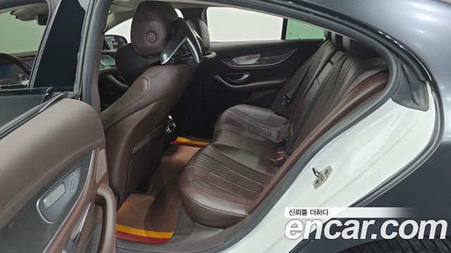 Mercedes-Benz CLS-Class 2019 — photo 11