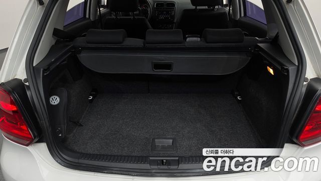 Volkswagen Polo 2014 — photo 20