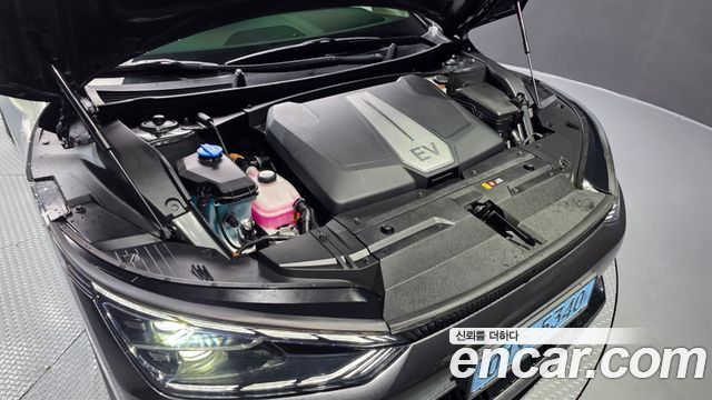 Kia EV6 2023 — photo 6