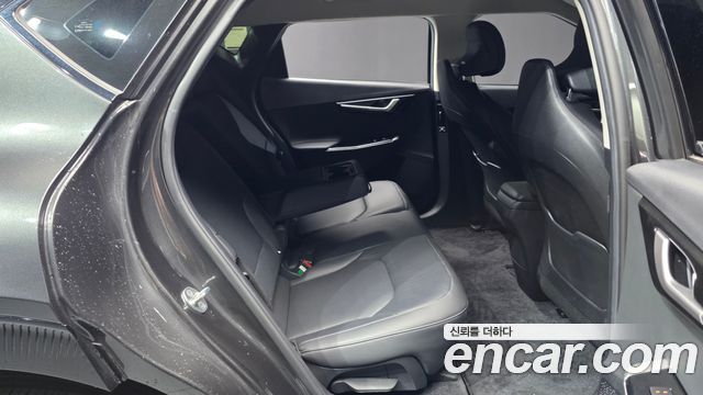 Kia EV6 2023 — photo 12