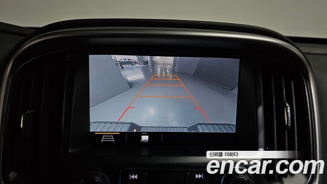 Chevrolet Korea Colorado 2021 — photo 21