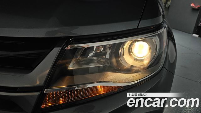 Chevrolet Korea Colorado 2021 — photo 8