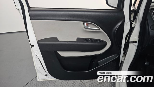 Kia RAY 2022 — photo 14