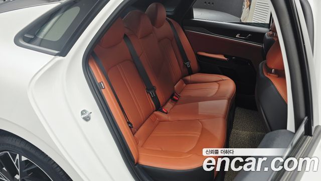 Kia K5 2024 — photo 23