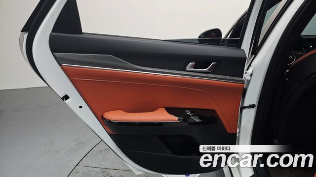 Kia K5 2024 — photo 15