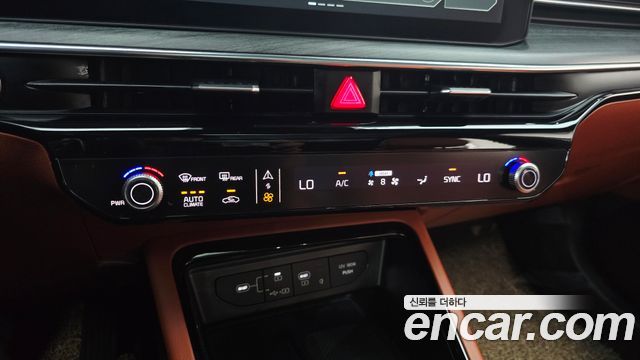 Kia K5 2024 — photo 30
