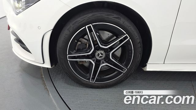 Mercedes-Benz CLA-Class 2020 — photo 5