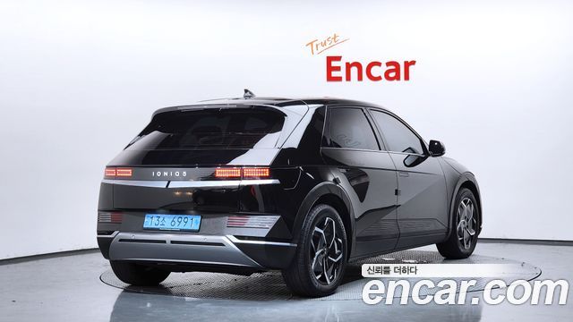 Hyundai Ioniq5 2022 — photo 2
