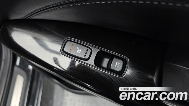 Kia K7 2020 — photo 18