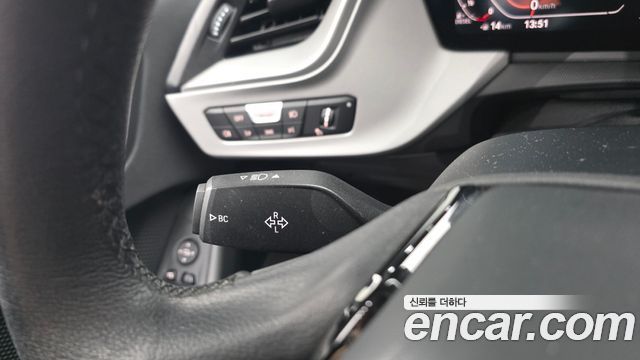 BMW 1-Series 2020 — photo 28