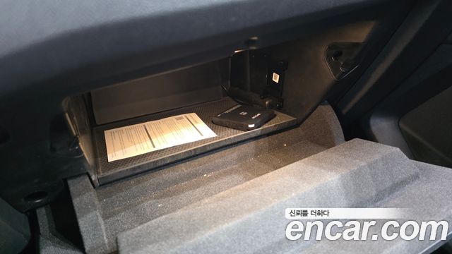 BMW 1-Series 2020 — photo 29
