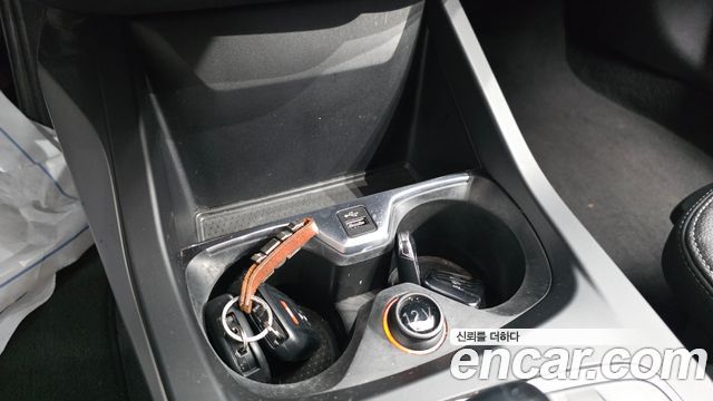 BMW 1-Series 2020 — photo 30