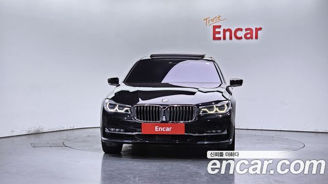 BMW 7-Series 2016 — photo 3