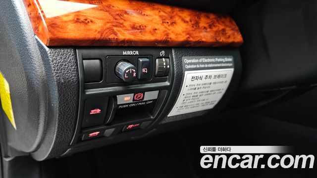 Subaru Legacy 2011 — photo 14