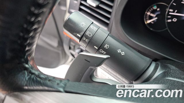 Subaru Legacy 2011 — photo 15