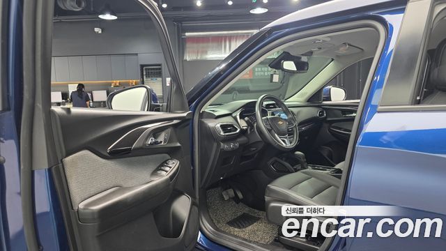 Chevrolet Korea Trailblazer 2022 — photo 13