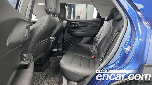 Chevrolet Korea Trailblazer 2022 — photo 17