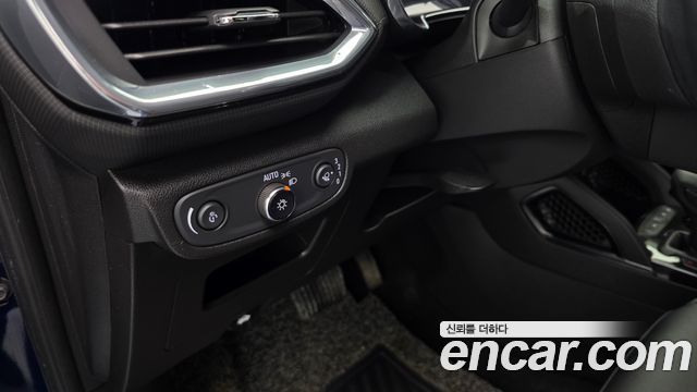 Chevrolet Korea Trailblazer 2022 — photo 25