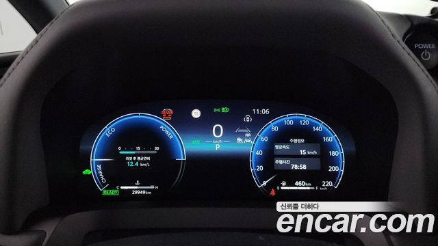 Toyota Alphard 2024 — photo 11