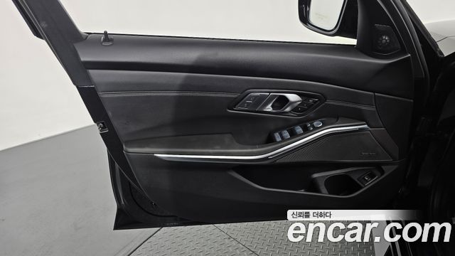 BMW M3 2026 — photo 14