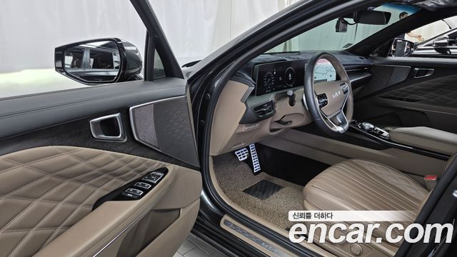 Kia K8 2023 — photo 13