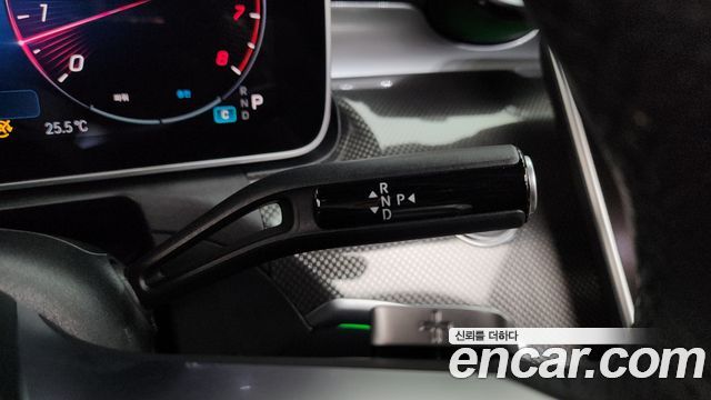 Mercedes-Benz CLE-Class 2025 — photo 12