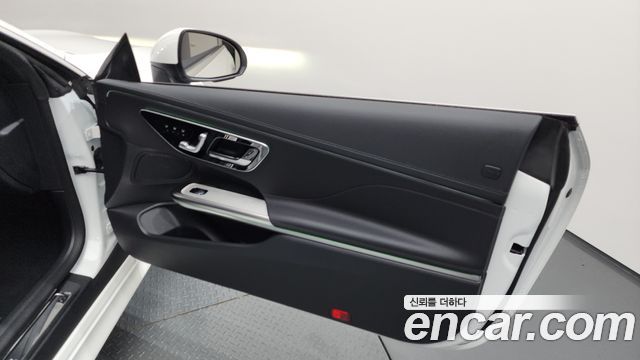 Mercedes-Benz CLE-Class 2025 — photo 15