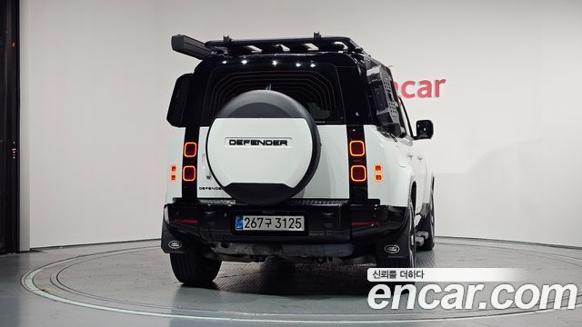Land Rover Defender 2025 — photo 4