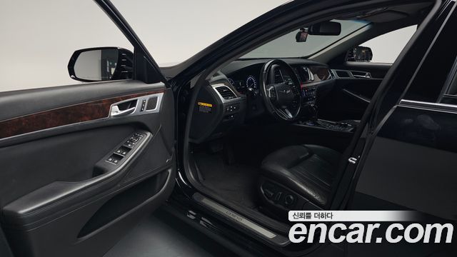 Hyundai Genesis 2016 — photo 13