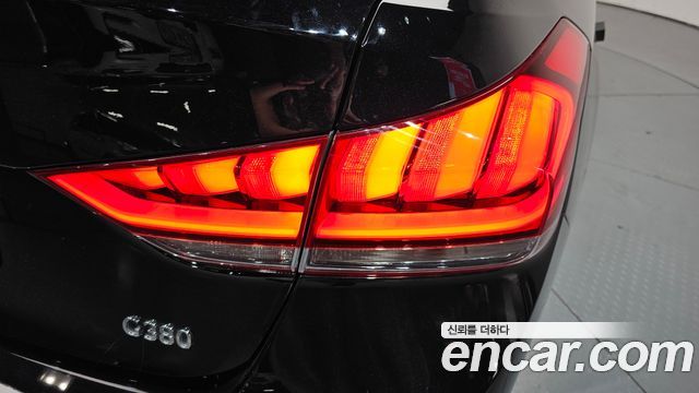 Hyundai Genesis 2016 — photo 9