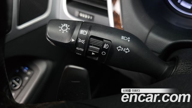 Hyundai Genesis 2016 — photo 29