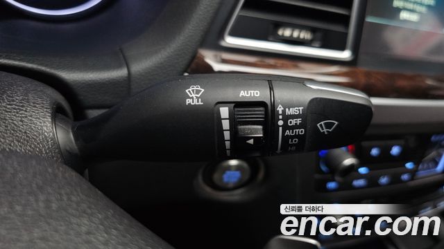 Hyundai Genesis 2016 — photo 30