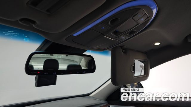 Hyundai Genesis 2016 — photo 31