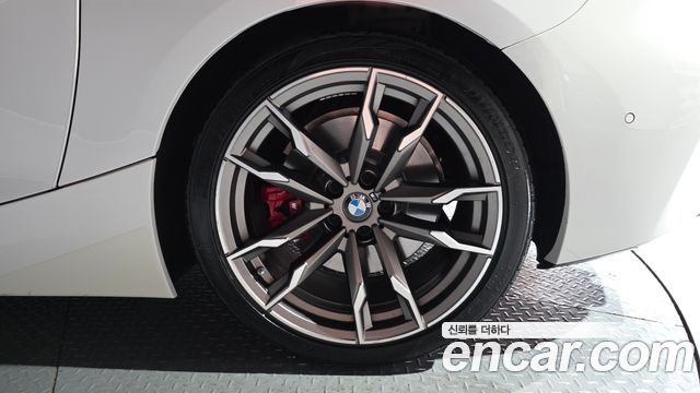 BMW Z4 2024 — photo 7