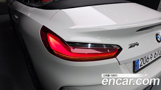 BMW Z4 2024 — photo 9