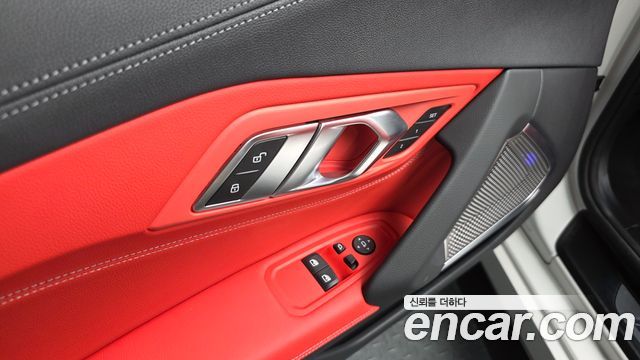 BMW Z4 2024 — photo 27