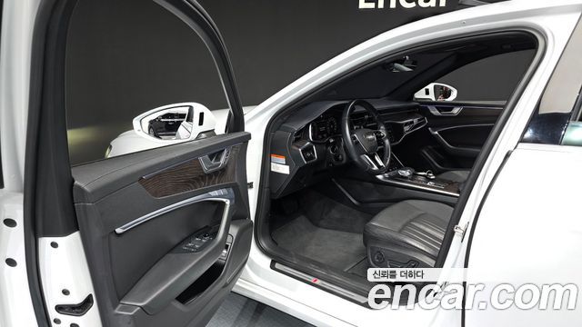 Audi A6 2020 — photo 10