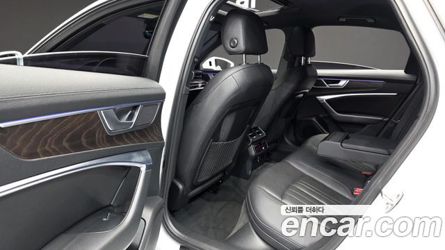 Audi A6 2020 — photo 11