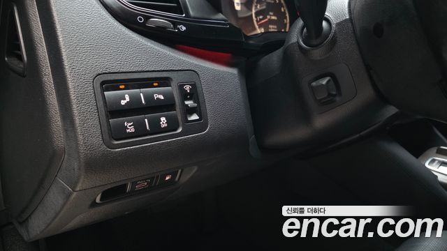 Kia K9 2013 — photo 18