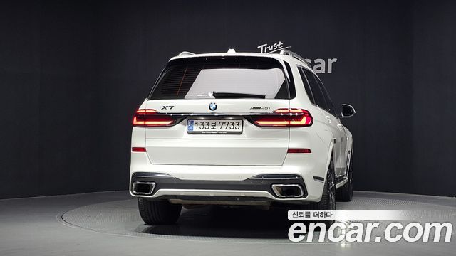 BMW X7 2025 — photo 4