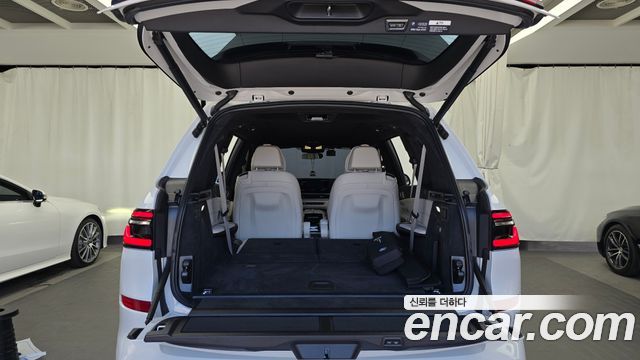 BMW X7 2025 — photo 20